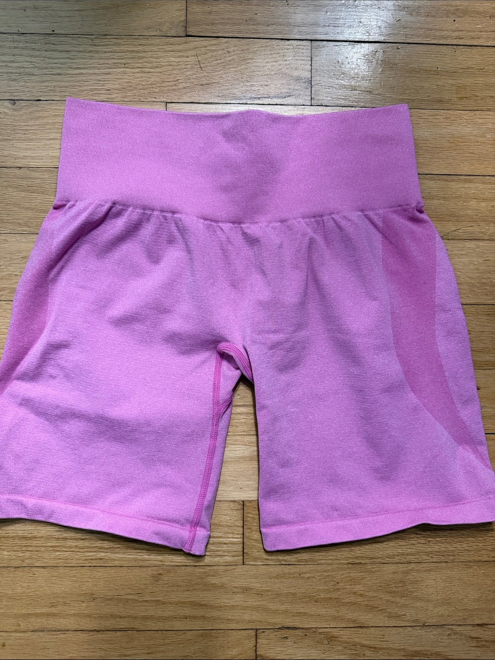 Women’s Bubble Gum Pink Contour Seamless Shorts